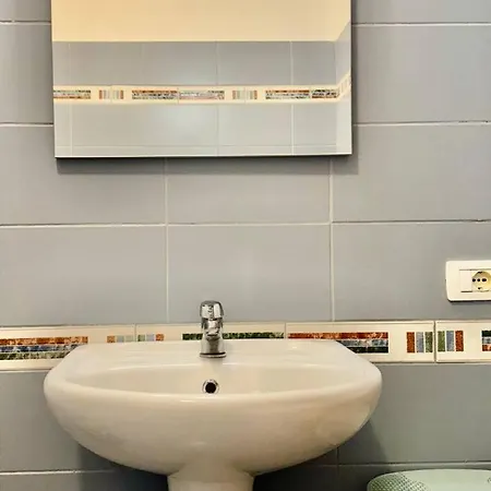 Apartament Colorful Sea View Saranda