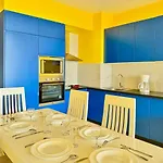 Appartement Colorful Sea View *