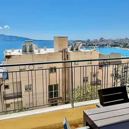 アパート Colorful Sea View Sarandë