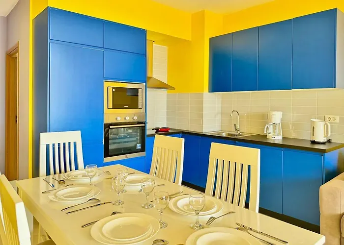 Daire Colorful Sea View *