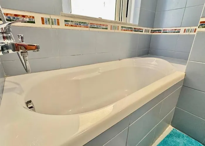 Colorful Sea View Appartement Saranda