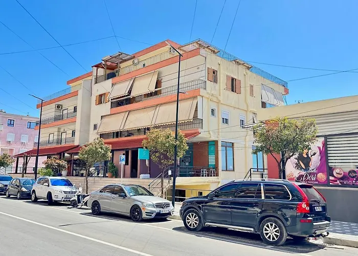 Colorful Sea View Appartement *