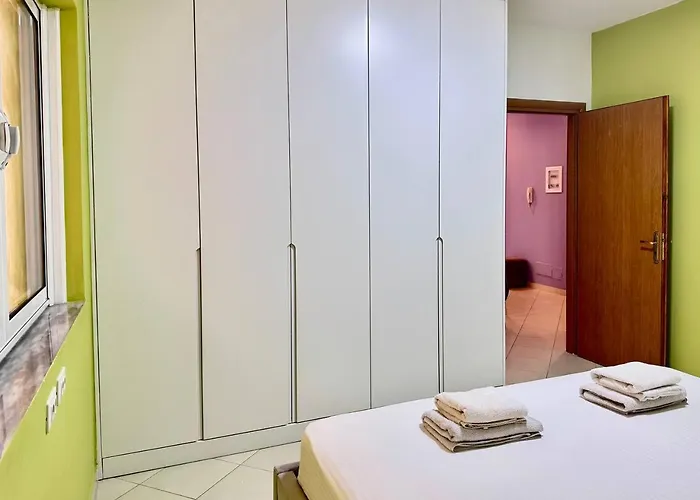 Colorful Sea View Appartement Saranda